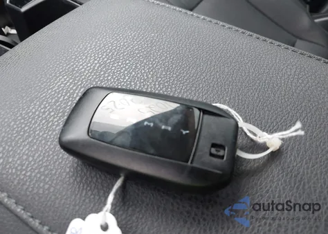 2025 Toyota Camry Xse из США, поврежденный, VIN 4T1DAACK2SU018606